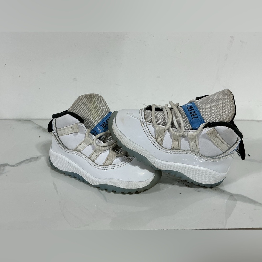Jordan 11 Retro High Legend Blue 378040-104